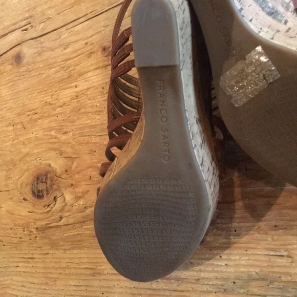 Brown Wedges - Picture 3 of 3